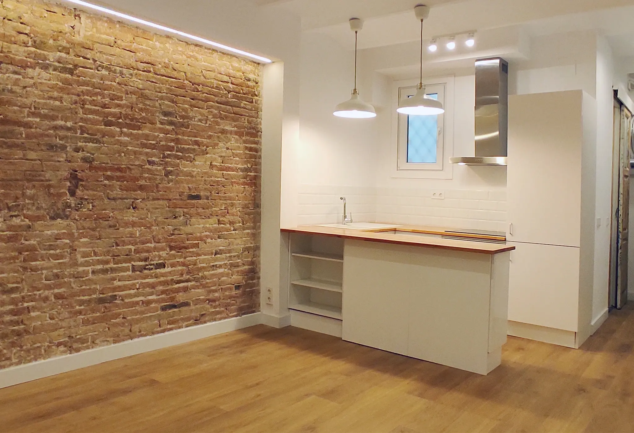Salón comedor · Cocina abierta antes del home staging